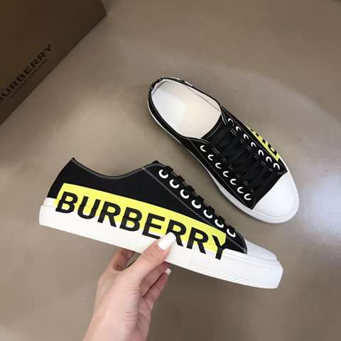 High Quality Replica Burberry sneakers for Men