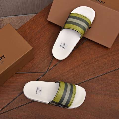 High Quality Replica Burberry slippers for Men