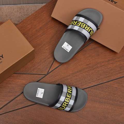 High Quality Replica Burberry slippers for Men