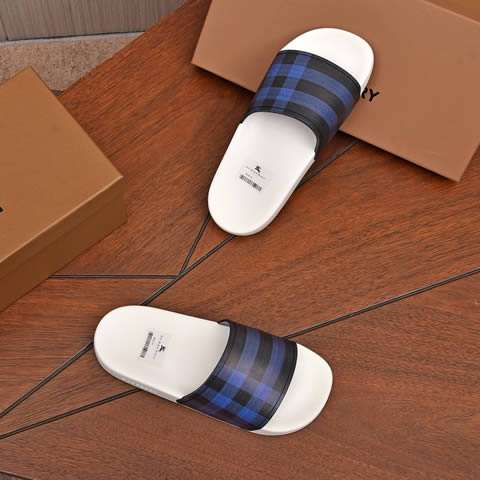 High Quality Replica Burberry slippers for Men