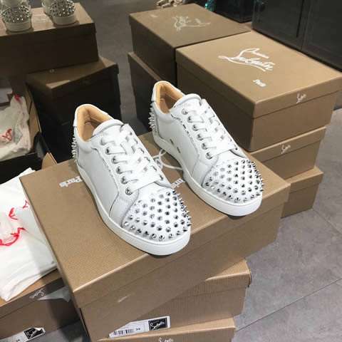 Replica Christian Louboutin Men Shoes