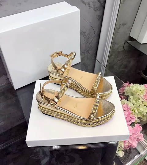 High Quality Replica Christian Louboutin sandal for Women