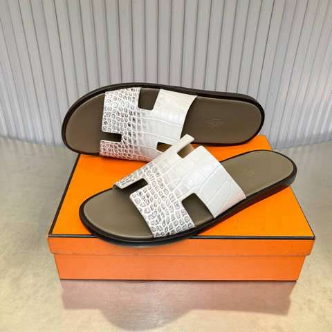 Replica High Quality Hermes Slipper for Men 