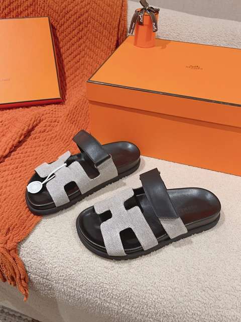 Replica High Quality Hermes Slipper for Men 