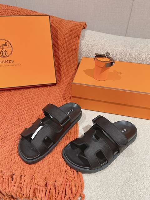 Replica High Quality Hermes Slipper for Men 