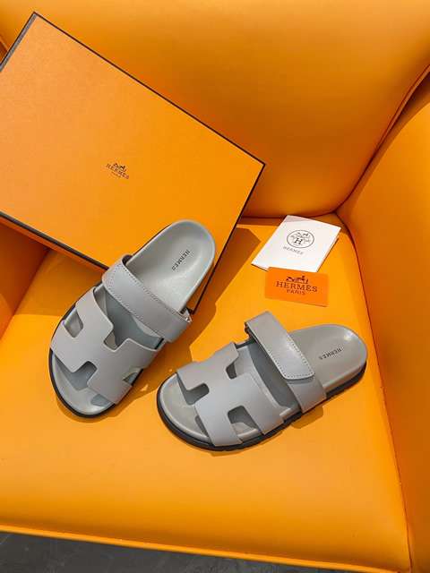 Replica High Quality Hermes Slipper for Men 