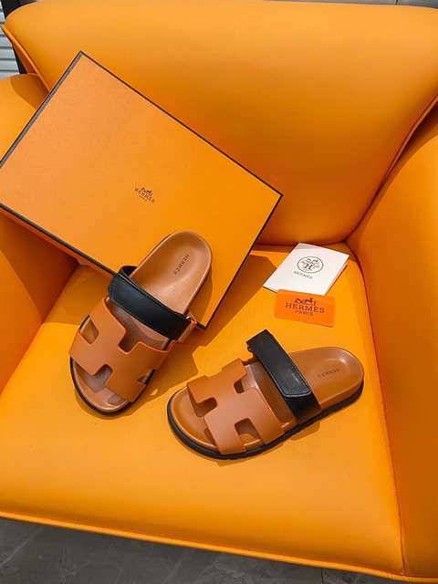 Replica High Quality Hermes Slipper for Men 