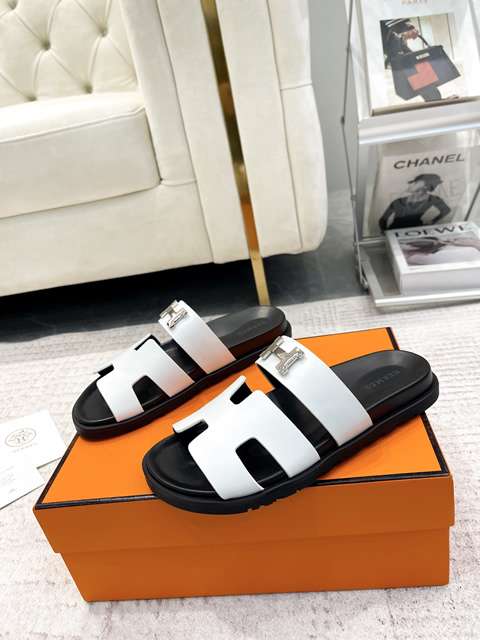 Replica High Quality Hermes Slipper for Men 