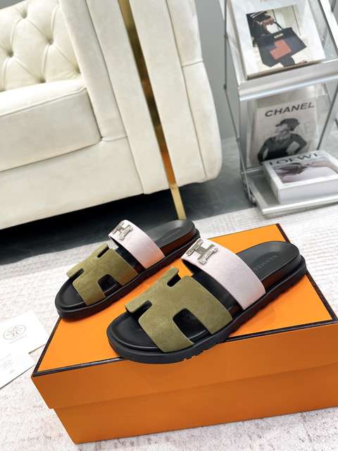 Replica High Quality Hermes Slipper for Men 