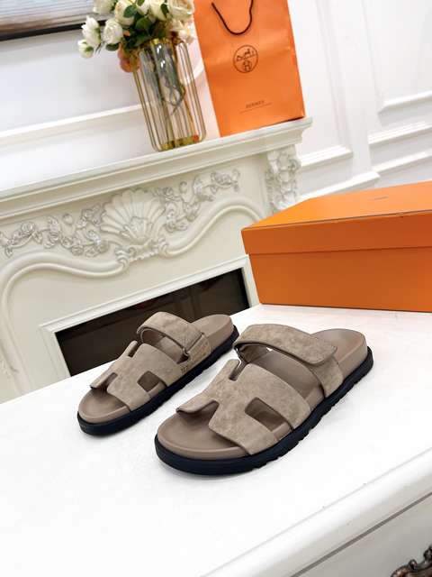 Replica High Quality Hermes Slipper for Men 