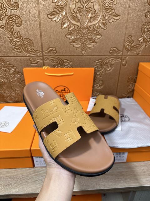 Replica High Quality Hermes Slipper for Men 