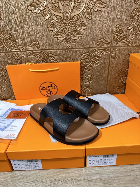 Replica High Quality Hermes Slipper for Men 