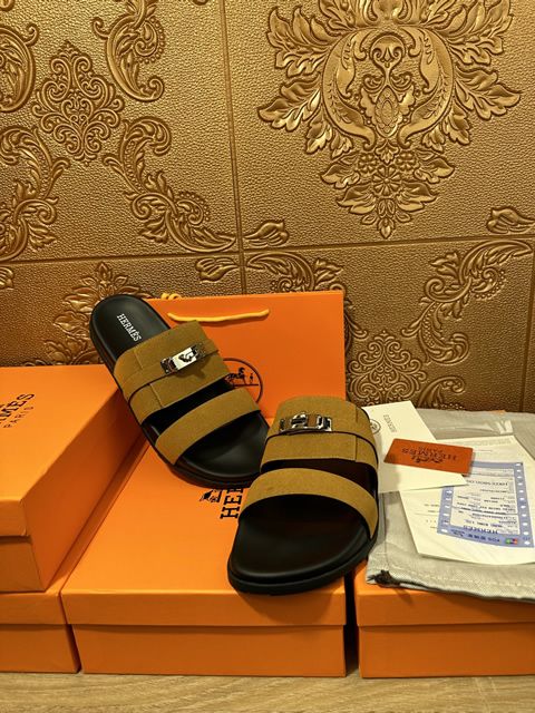 Replica High Quality Hermes Slipper for Men 