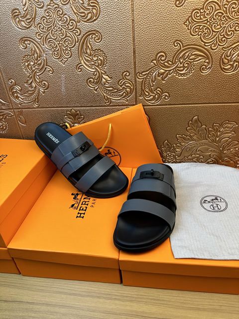 Replica High Quality Hermes Slipper for Men 