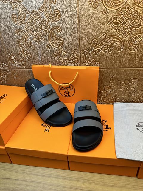 Replica High Quality Hermes Slipper for Men 