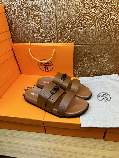 Replica High Quality Hermes Slipper for Men 