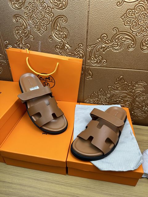 Replica High Quality Hermes Slipper for Men 