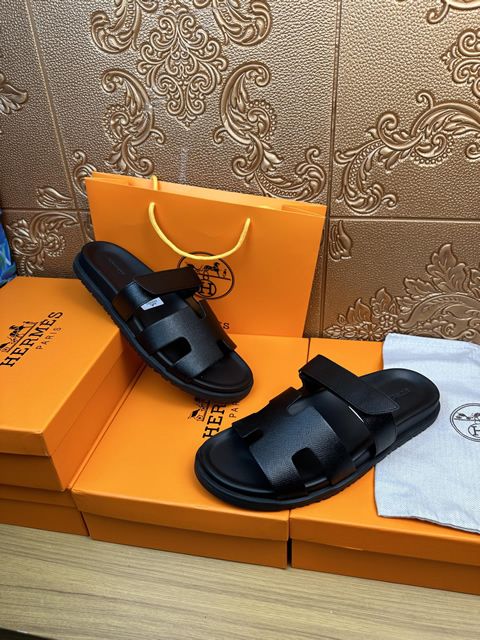 Replica High Quality Hermes Slipper for Men 