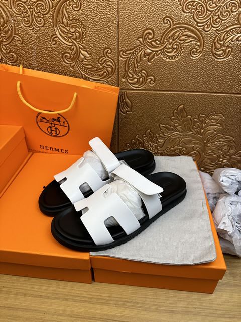 Replica High Quality Hermes Slipper for Men 