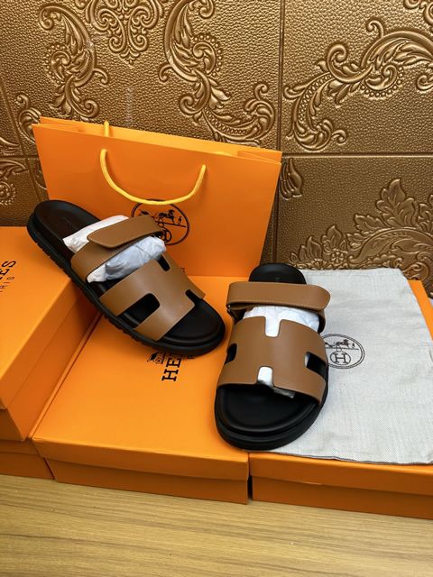 Replica High Quality Hermes Slipper for Men 