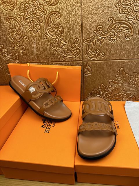 Replica High Quality Hermes Slipper for Men 