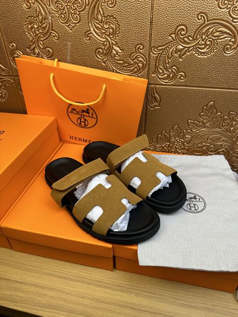 Replica High Quality Hermes Slipper for Men 