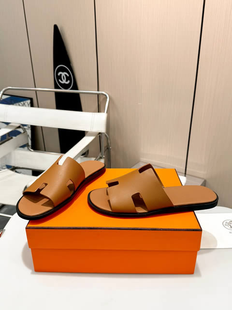 Replica High Quality Hermes Slipper for Men 