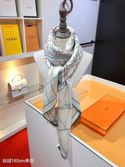 Replica Hermes Cashmere With Silk Scarves