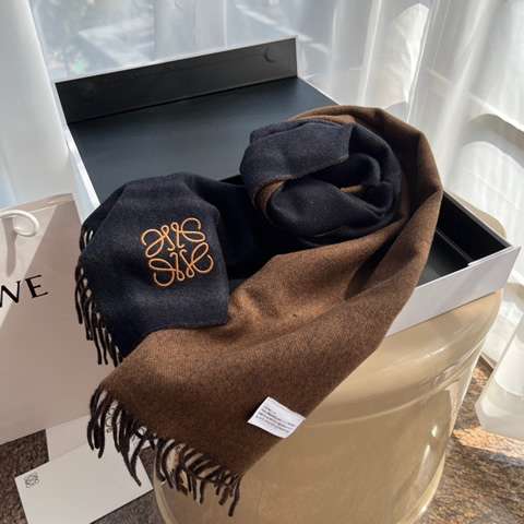 Replica Loewe Scarves for Woman