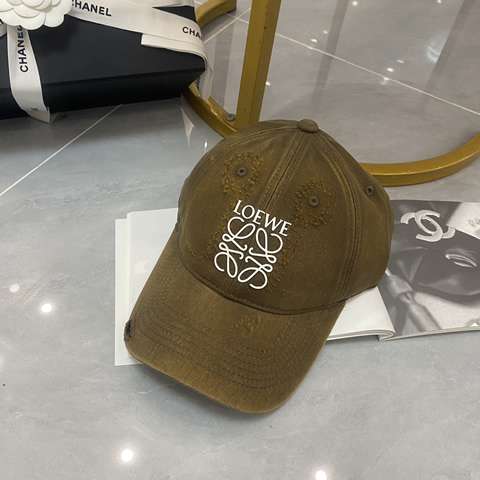 Replica Loewe Caps