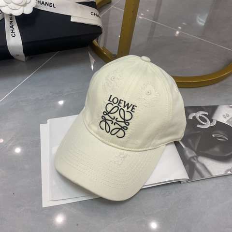 Replica Loewe Caps