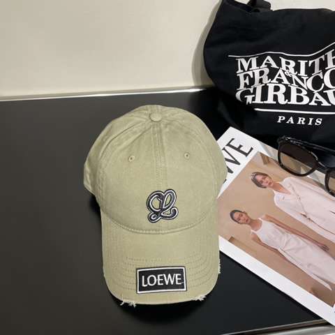 Replica Loewe Caps