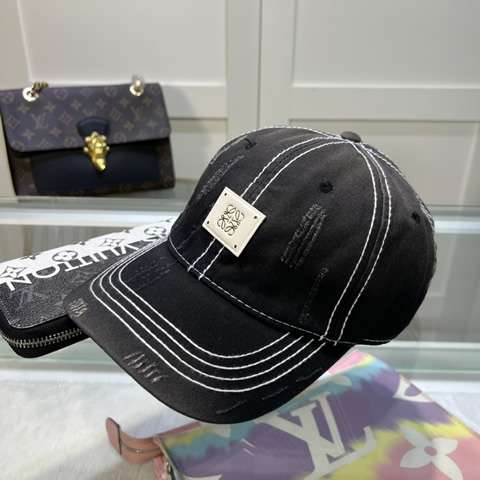 Replica Loewe Caps