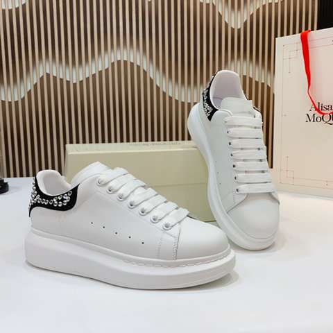 Replica High Quality McQueen Shoes For Men