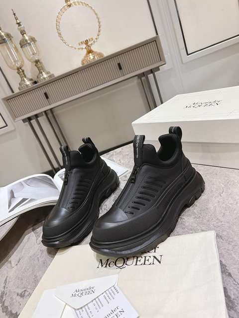 Replica High Quality McQueen Shoes For Men