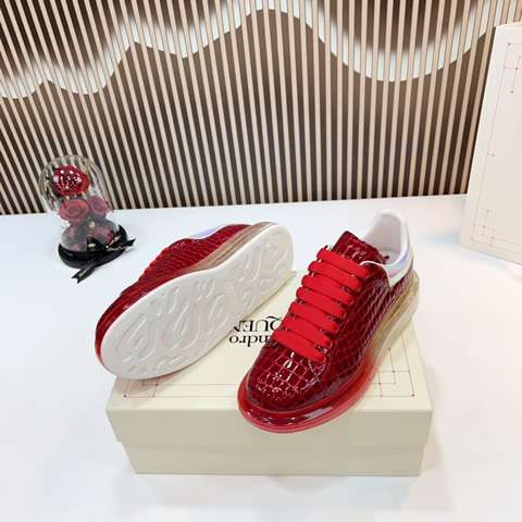 Replica High Quality McQueen Shoes For Men