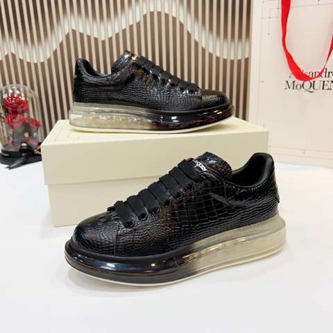 Replica High Quality McQueen Shoes For Men