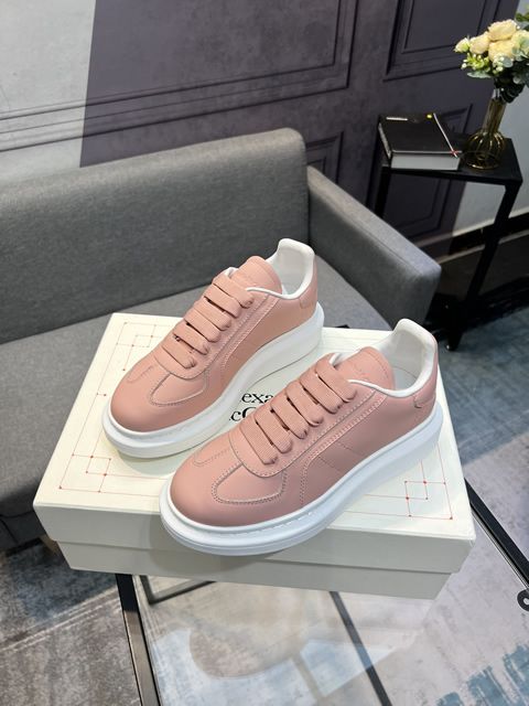 High Quality Replica McQueen Sneakers for Men