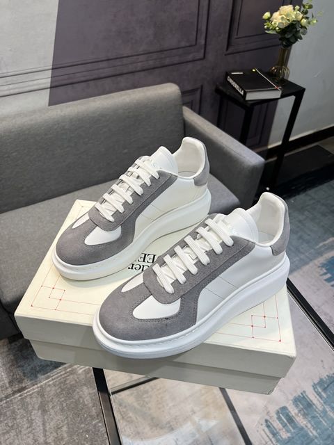 High Quality Replica McQueen Sneakers for Men