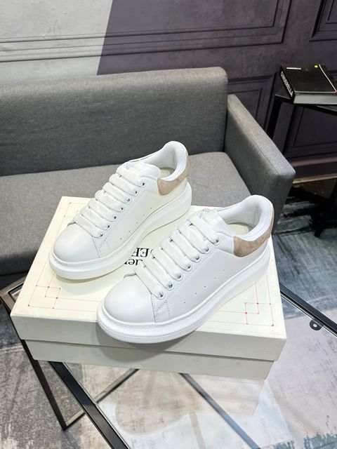 High Quality Replica McQueen Sneakers for Men