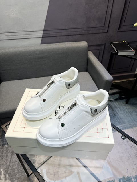 High Quality Replica McQueen Sneakers for Men