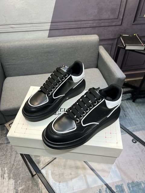 High Quality Replica McQueen Sneakers for Men