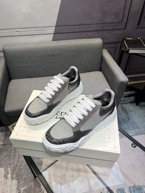 High Quality Replica McQueen Sneakers for Men