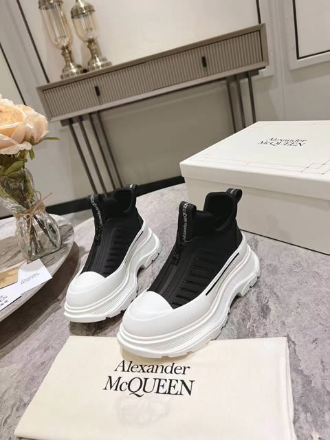 High Quality Replica McQueen Sneakers for Men