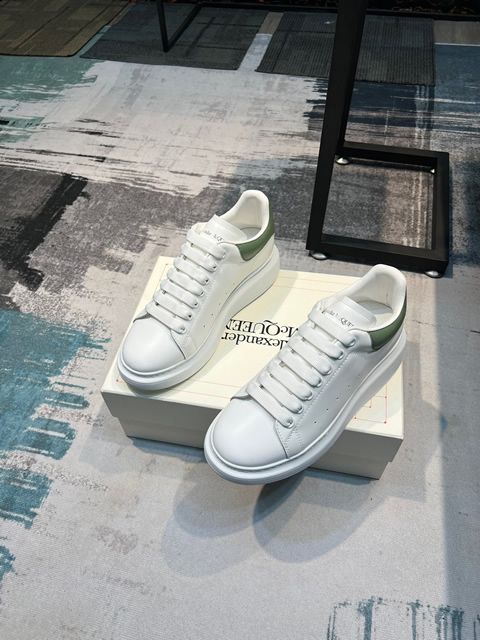 High Quality Replica McQueen Sneakers for Women