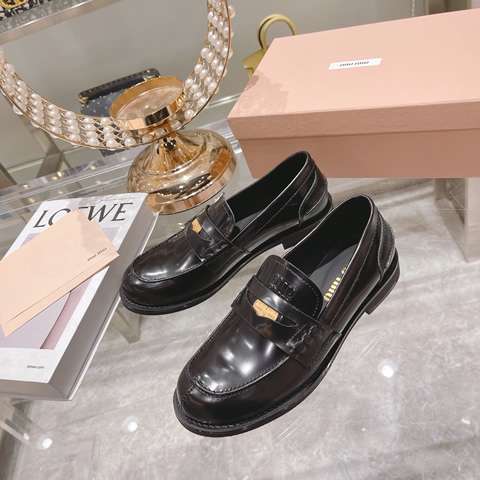 High Quality Replica Miumiu shoes for Women