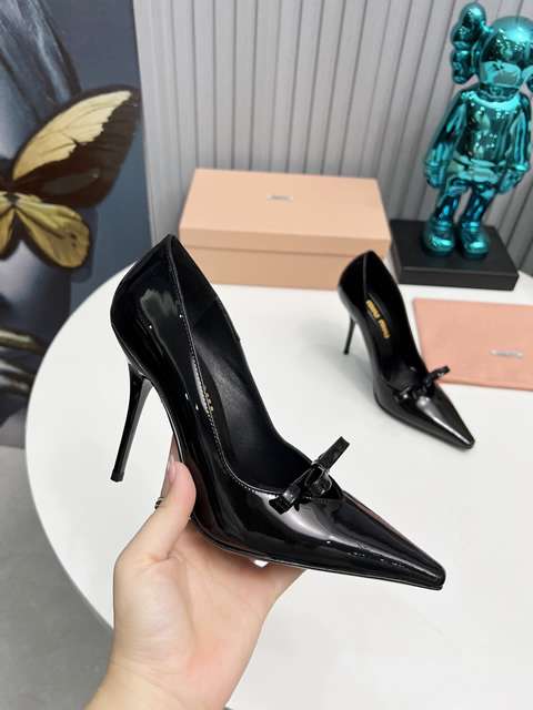 High Quality Replica Miumiu shoes for Women