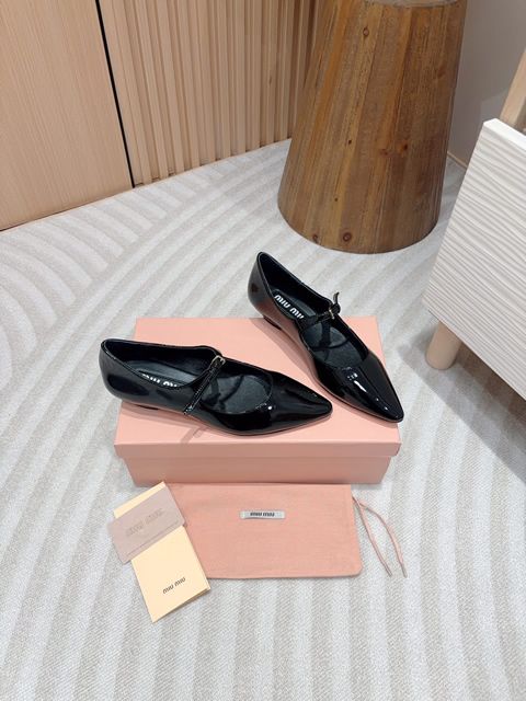 High Quality Replica Miumiu shoes for Women