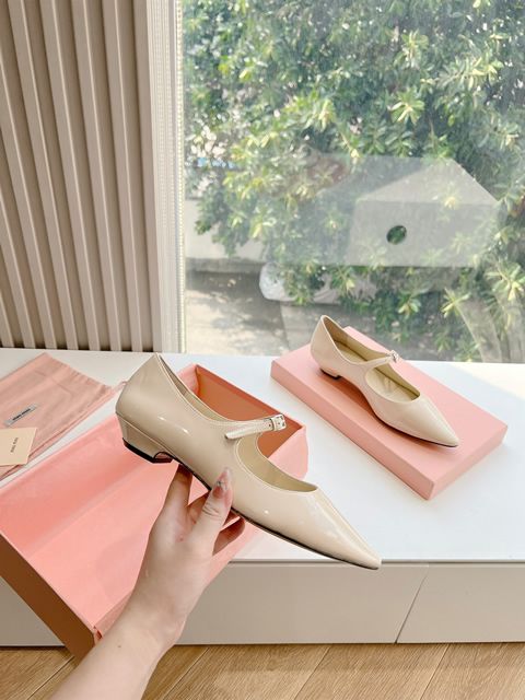 High Quality Replica Miumiu shoes for Women