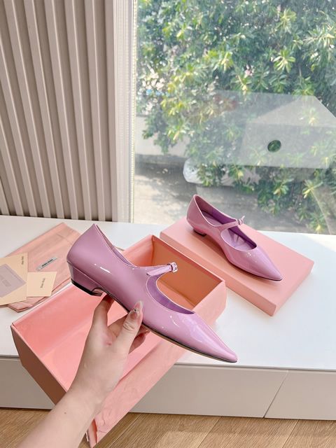 High Quality Replica Miumiu shoes for Women